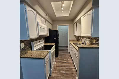 3209 Norwalk Avenue #101, Dallas, TX 75220 - Photo 9