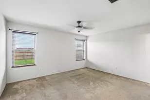 8111 MacGregor Dr, Arlington, TX 76002 - Photo 13
