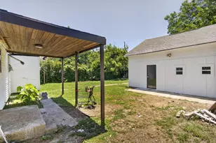 821 Gustav St, River Oaks, TX 76114 - Photo 25