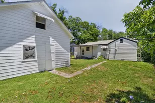 821 Gustav St, River Oaks, TX 76114 - Photo 27