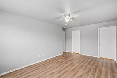 136 Abbey Park Court, Granbury, TX 76049 - Photo 19