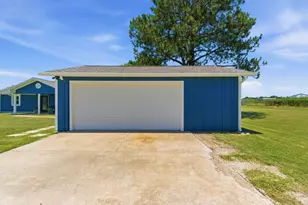 1198 Poe Prairie Rd, Millsap, TX 76066 - Photo 31