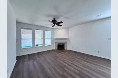 1525 Fallcreek Court, Allen, TX 75002 - Photo 5