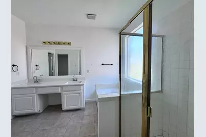 1525 Fallcreek Court, Allen, TX 75002 - Photo 11
