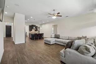 7829 Bella Way, Arlington, TX 76001 - Photo 21