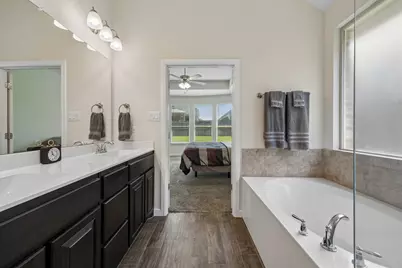 7829 Bella Way, Arlington, TX 76001 - Photo 7