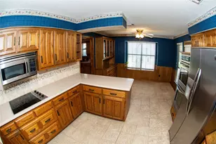 5601 Dye Dr, Arlington, TX 76013 - Photo 29