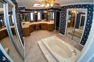 5601 Dye Dr, Arlington, TX 76013 - Photo 7