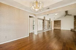 5601 Dye Dr, Arlington, TX 76013 - Photo 7