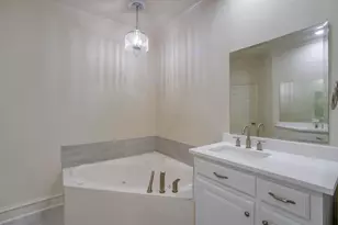 4110 McKinney Ave, Dallas, TX 75204 - Photo 17
