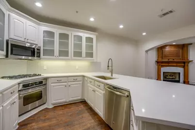 4110 McKinney Avenue #5, Dallas, TX 75204 - Photo 11