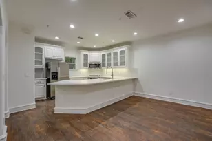 4110 McKinney Ave, Dallas, TX 75204 - Photo 9