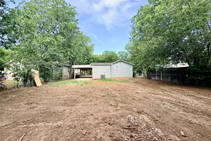 209 McBrayer St, Graham, TX 76450 - Photo 29