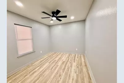 209 McBrayer Street, Graham, TX 76450 - Photo 19