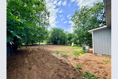 209 McBrayer Street, Graham, TX 76450 - Photo 23