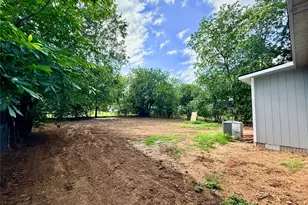 209 McBrayer St, Graham, TX 76450 - Photo 23