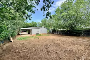 209 McBrayer St, Graham, TX 76450 - Photo 27