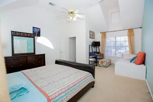 8335 Richmond Ct, Irving, TX 75063 - Photo 19
