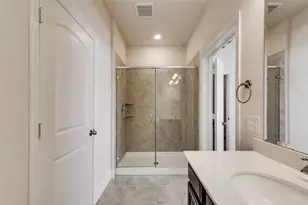 4413 Benton Ln, Carrollton, TX 75010 - Photo 7