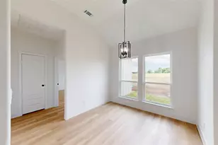 3296 Escobar Circle, Greenville, TX 75401 - Photo 9