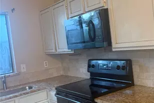 10611 Woodleaf Dr, Dallas, TX 75227 - Photo 5