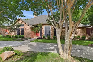 3719 Kelly Blvd, Carrollton, TX 75007 - Photo 5