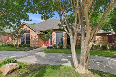 3719 Kelly Boulevard, Carrollton, TX 75007 - Photo 5