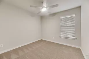 820 Lakeview Dr, Alvarado, TX 76009 - Photo 21