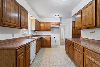 9738 Van Dyke Road, Dallas, TX 75218 - Photo 11