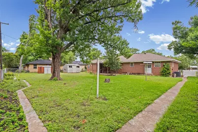 9738 Van Dyke Road, Dallas, TX 75218 - Photo 27