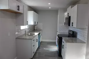 1807 W Scott St, Sherman, TX 75092 - Photo 5