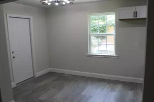 1807 W Scott St, Sherman, TX 75092 - Photo 9