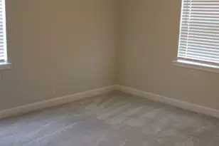 1807 W Scott St, Sherman, TX 75092 - Photo 13