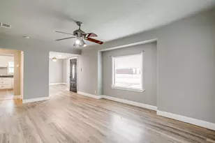 823 College St, Cleburne, TX 76033 - Photo 7