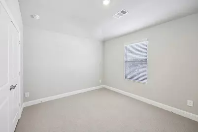5910 Broadacre Drive, Princeton, TX 75071 - Photo 9