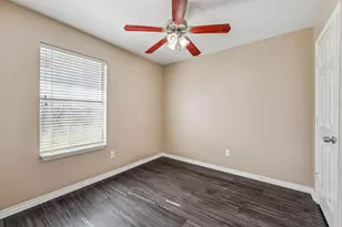 872 W Vanderbilt St, Stephenville, TX 76401 - Photo 13
