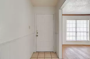 7221 Church Park Dr, Fort Worth, TX 76133 - Photo 3