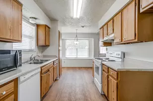 7221 Church Park Dr, Fort Worth, TX 76133 - Photo 11