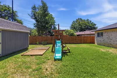 2116 Chelsea Drive, Edgecliff Village, TX 76134 - Photo 27