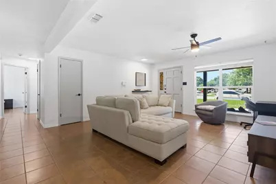 2116 Chelsea Drive, Edgecliff Village, TX 76134 - Photo 7