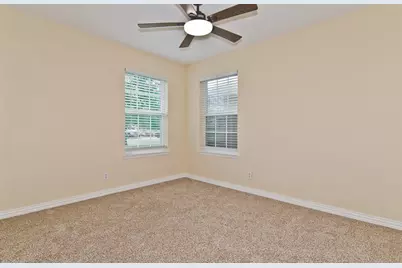504 Circleview Drive, Mansfield, TX 76063 - Photo 9
