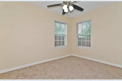 504 Circleview Drive, Mansfield, TX 76063 - Photo 11