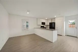 213 Adelina Dr, Little Elm, TX 75068 - Photo 7
