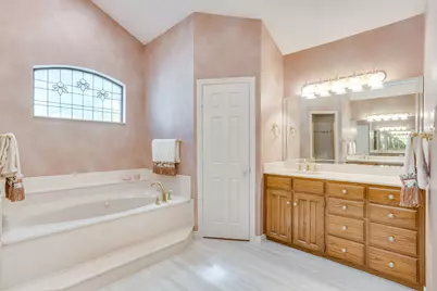 2006 Lake Country Drive, Arlington, TX 76012 - Photo 21