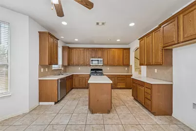 4921 Kingfisher Lane, Mesquite, TX 75181 - Photo 7