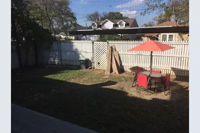813 W 8th Street #3, Dallas, TX 75208 - Photo 15