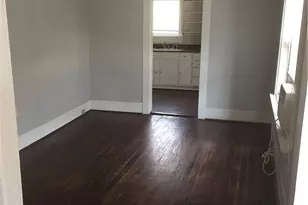 813 W Eighth St, Dallas, TX 75208 - Photo 3