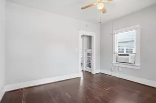 813 W Eighth St, Dallas, TX 75208 - Photo 9