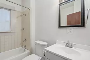 813 W Eighth St, Dallas, TX 75208 - Photo 11