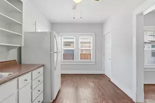 813 W Eighth St, Dallas, TX 75208 - Photo 17